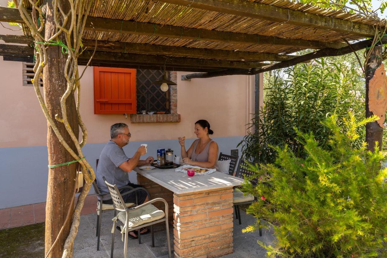 Agriturismo Canale Peccioli Екстериор снимка